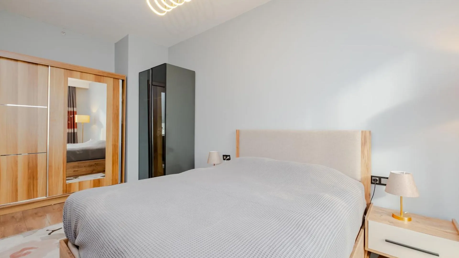 High Floor Lux Residence 2 Rooms Istanbul Apartment