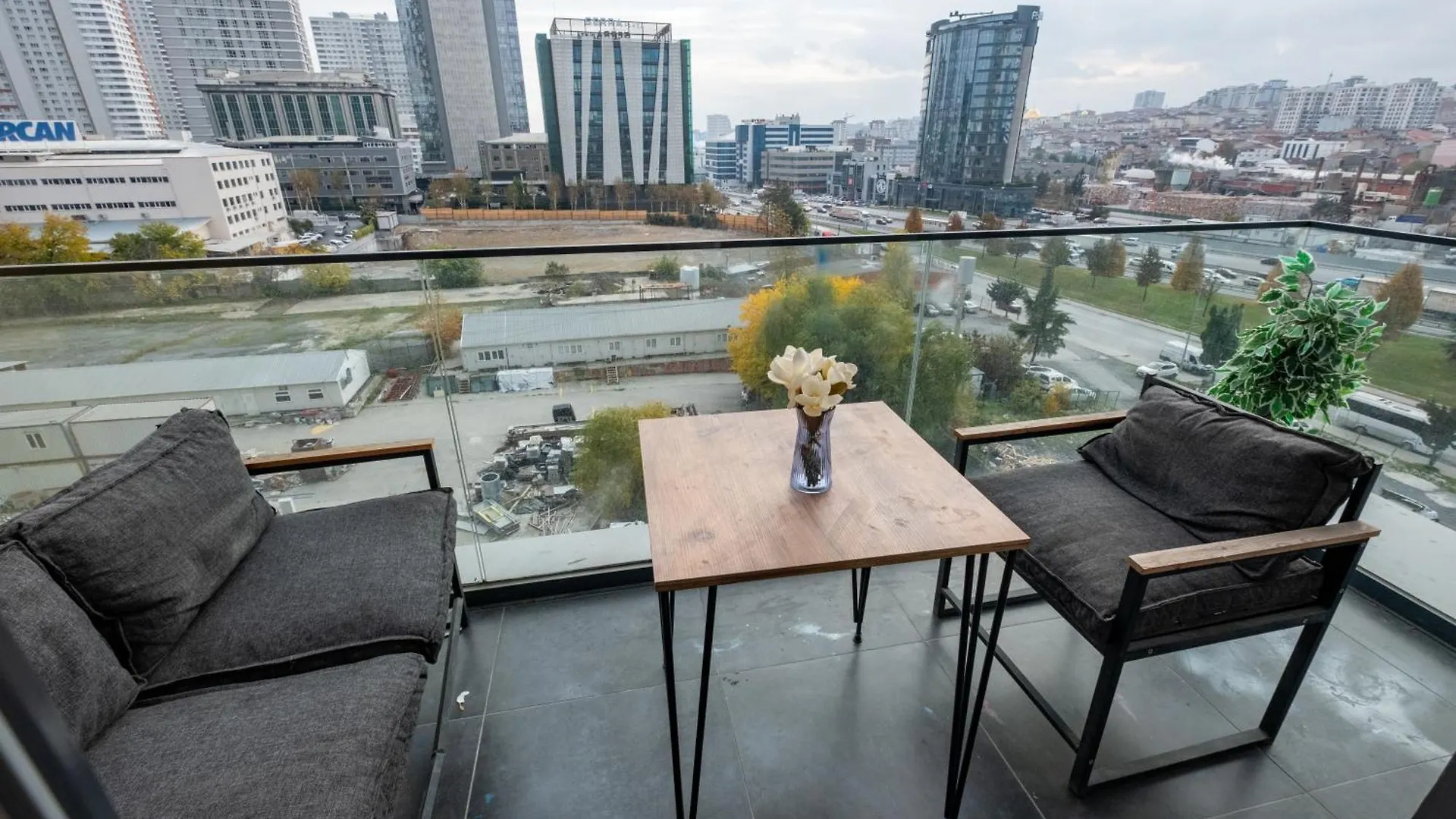 High Floor Lux Residence 2 Rooms Istanbul 0*,  Turkey