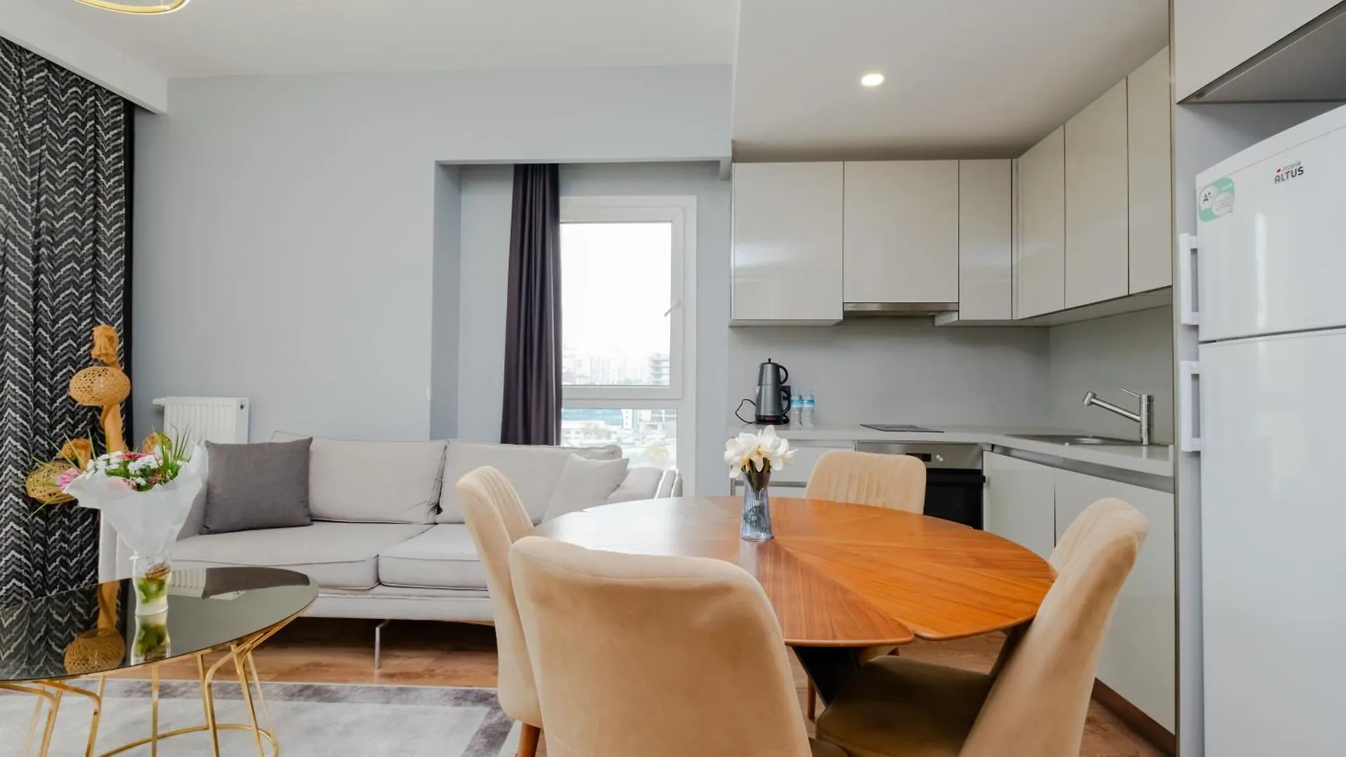 High Floor Lux Residence 2 Rooms Istanbul Apartment